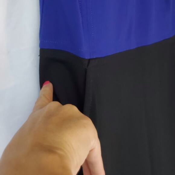 Ann Taylor LOFT | Blue and Black Shift Dress | Size 4 - Picture 8 of 9